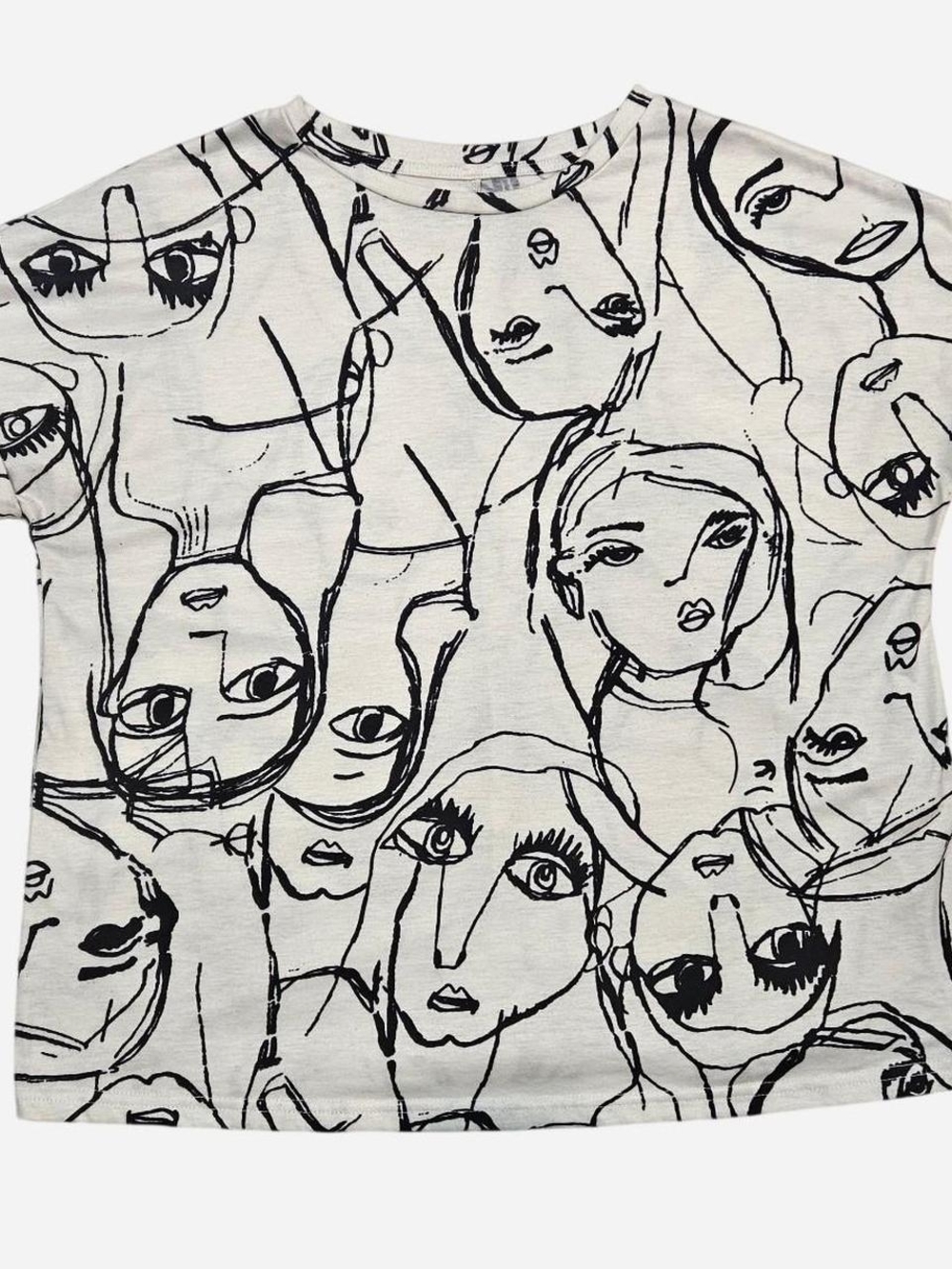 SHEIN Hand Drawn White and Black Abstract Faces Graphic Tee L